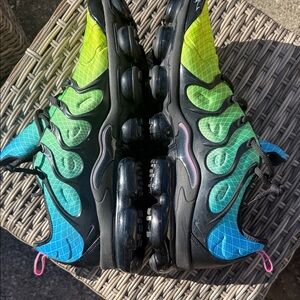 Nike Air VaporMax Plus Green Blue Gradient Sneakers Men’s 13